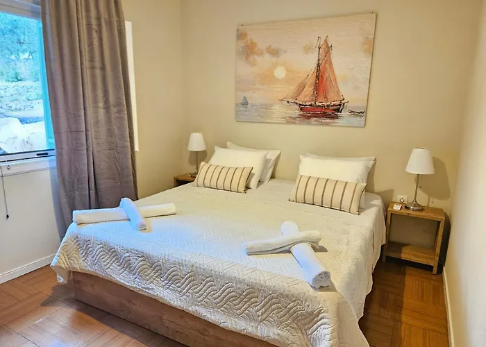 Fiori Sea View